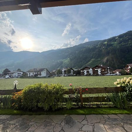 Zell Views Apartments Zell am Ziller Dış mekan fotoğraf